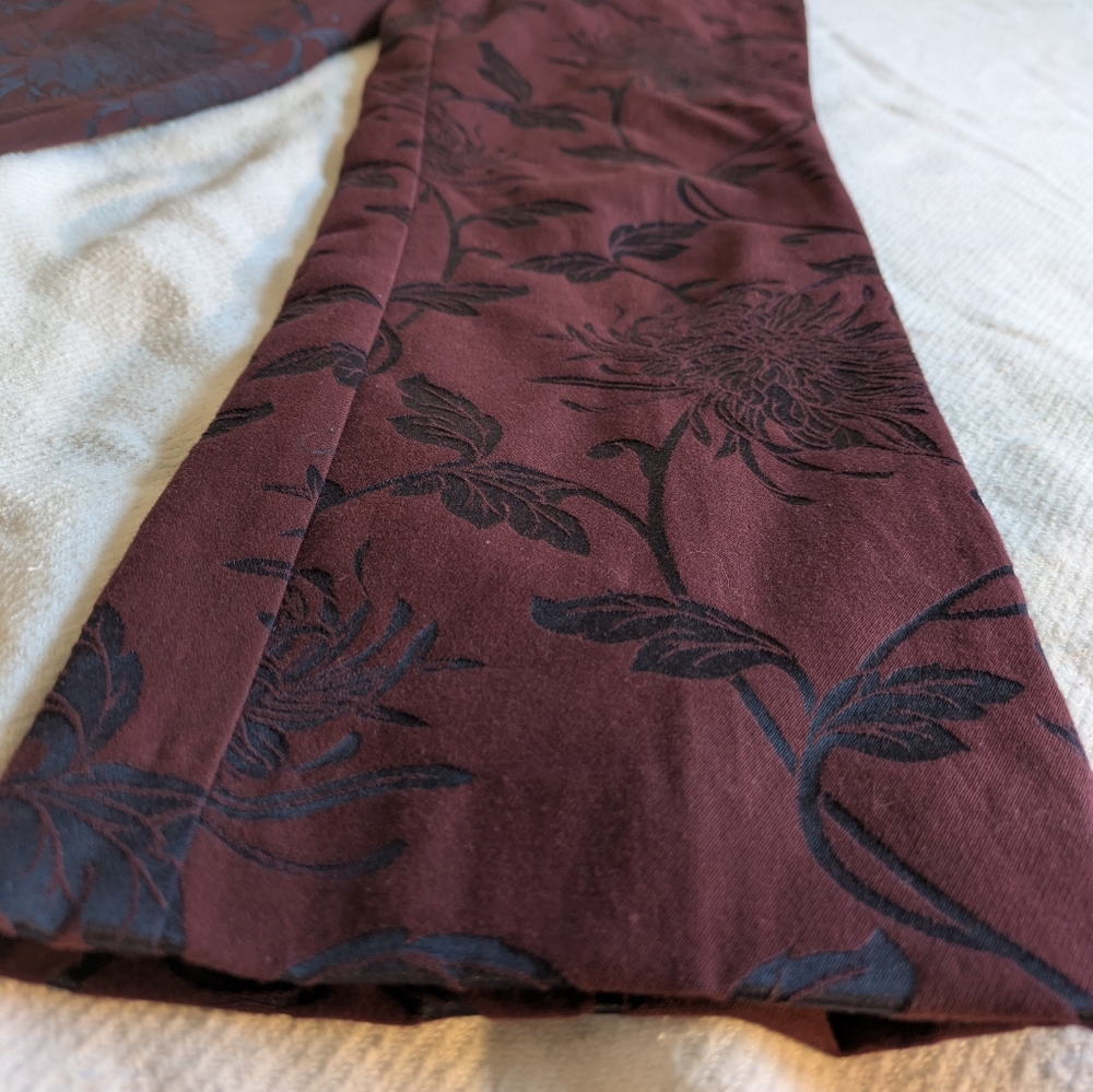 Ann Taylor Burgundy Floral Slacks Sz 4 - Picture 3 of 13
